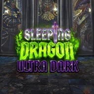 Portada del juego Sleeping Dragon Ultra Dark: salón gótico con resplandor verde y motivos de dragón